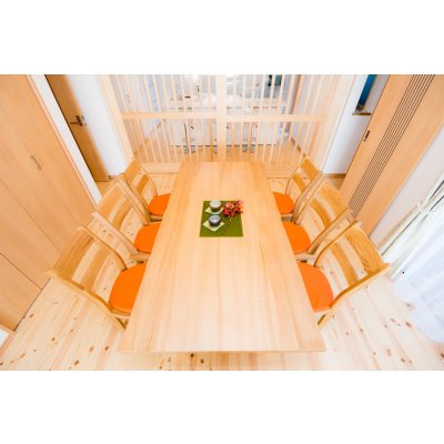 この明るいリビングにリフォームするまでの、道のりをご案内