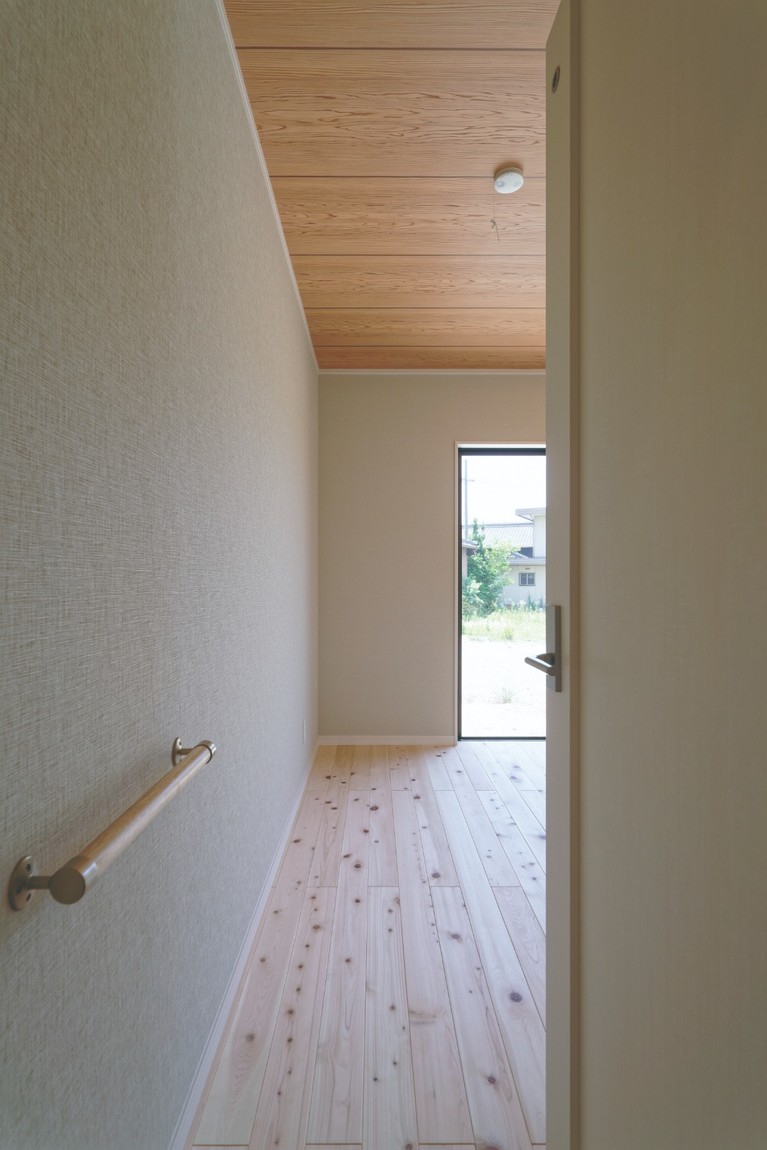 「あるといい」場所には、手すりを。