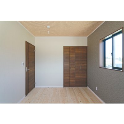 この部屋も、ひのき。
