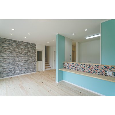 最終的には、クロス選びも楽しみ、こんなに素敵な空間に。