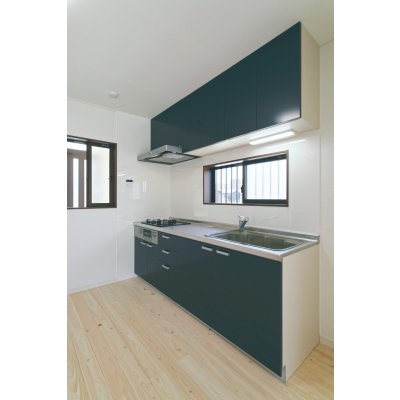 シンプルで掃除しやすいキッチン