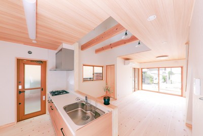 きもちよく暮らせる、木の空間ができました。